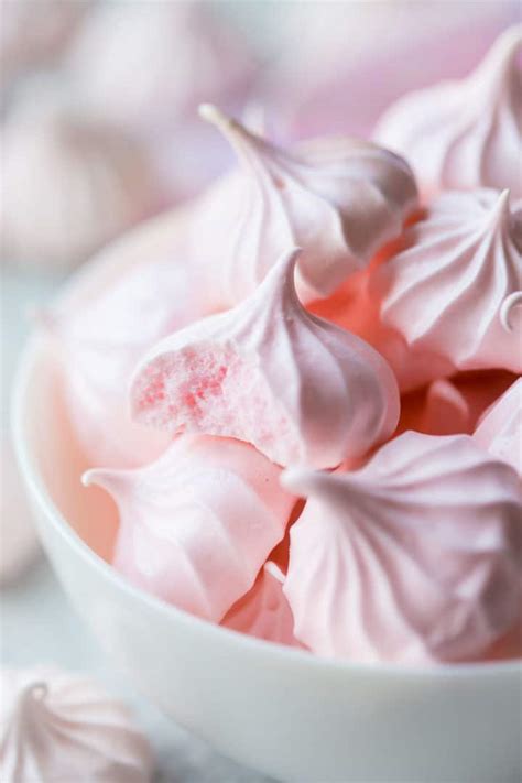 This is the type of cooking and meat thermometer that i prefer and use in my cooking. Meringue Cookies + How to Make Meringue -Baking a Moment