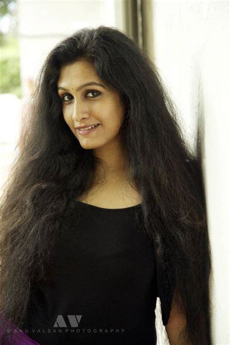 Kavitha Nair Hot Photos In Saree And Churidar