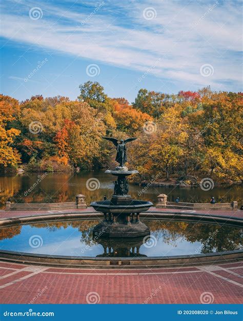 Autumn Color At The Bethesda Fountain In Central Park Manhattan New