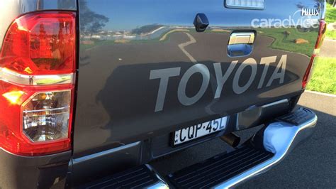 2014 Toyota Hilux Review 4x4 Sr5 Diesel Dual Cab Caradvice