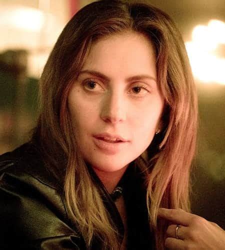 20 Rare Lady Gaga Without Makeup Pics You Must See