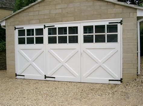 11 Sample Vertical Bifold Garage Door Hardware With Diy Modern Garage