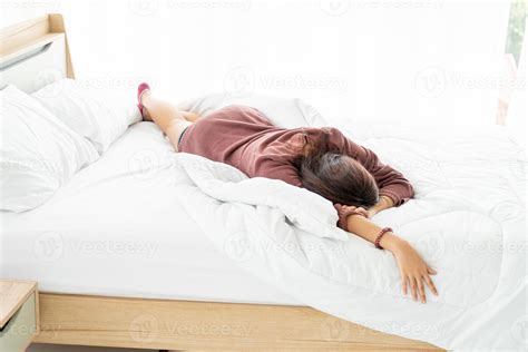 Beautiful Asian Woman Sleeping On Bed In The Morning 3006517 Stock