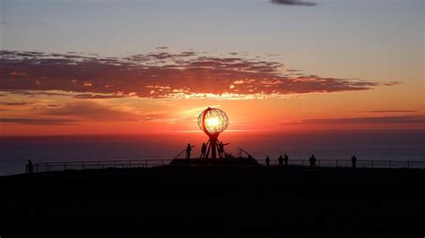 Midnight Sun In North Cape Nordkapp Youtube