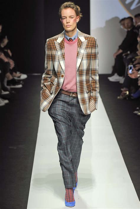 Vivienne Westwood Menswear Fw 2015 Milan Graveravens