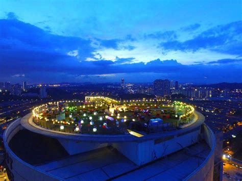 Canopy lounge rooftop bar kl. Stratosphere at The Roof: Best Rooftop Bar in Kuala Lumpur ...
