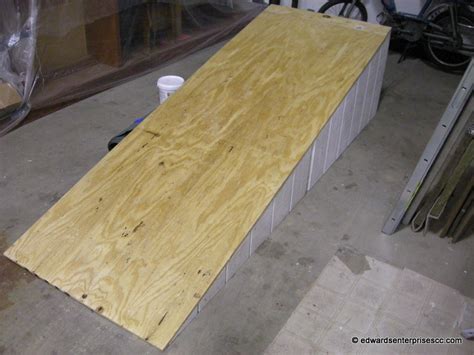 Check spelling or type a new query. towo: Portable wooden wheelchair ramp plans