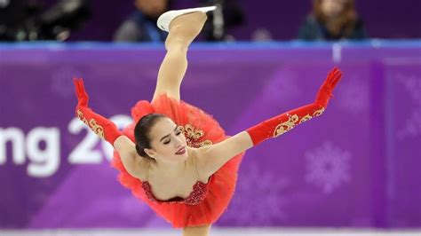 Alina Zagitova Wins Duel For Russias First Gold At Pyeongchang Winter