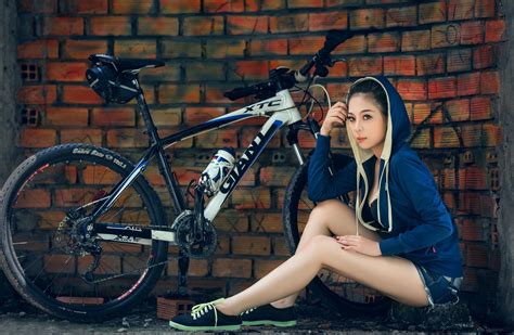 Wallpaper Model Brunette Bicycle Looking At Viewer Legs Asian