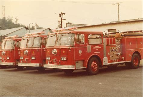 Lafd 1982 Seagrave Pumpers Prior To Entering Service Fire Trucks