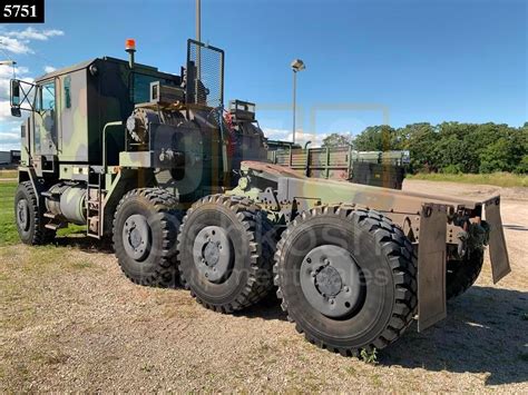 Oshkosh M1070 Het 8x8 Tractor Winch Truck Oshkosh Equipment