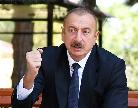 Μετά την απαράδεκτη υποδοχή του προέδρου αζερμπαϊτζάν στο νέο διπλωματικό εκπρόσωπο της ελλάδας στη χώρας, δεν άργησαν να έρθουν και τα «συγχαρητήρια» του τούρκου υπουργού εξωτερικών μεχμέτ τσαβούσογλου, μ. Ναγκόρνο Καραμπάχ: Αποχώρηση των Αρμενίων ζητά το ...
