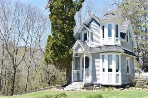 Someone Is Lucky Enough To Call This Tiny Victorian House Their Home