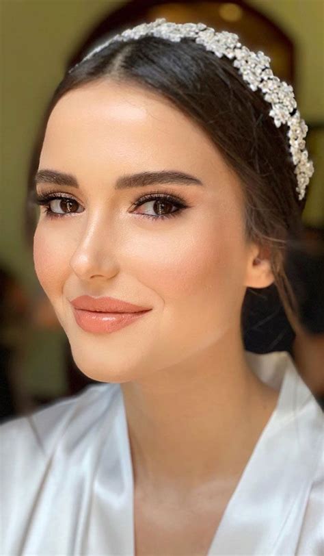 75 Wedding Makeup Ideas To Suit Every Bride Bride Makeup Natural