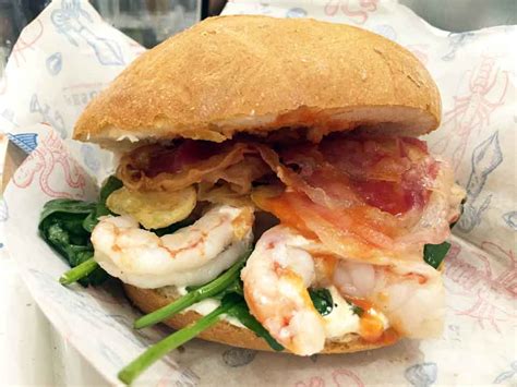 Maybe you would like to learn more about one of these? Milano. Com'è e quanto costa Pescaria che offre il pesce ...
