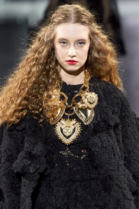 Dolce Gabbana Fall 2020 Ready To Wear Collection Runway Looks