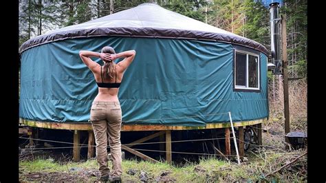 Survival Tent Survival Life Hacks Survival Shelter Homestead