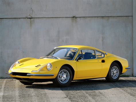 In 1959, to make a full use of the allowed capacity regulations, ferrari enlarged the bore of the dino v6 engine of the 246 f1 car by 1. Friday Car Crush - Ferrari 246 GT Dino