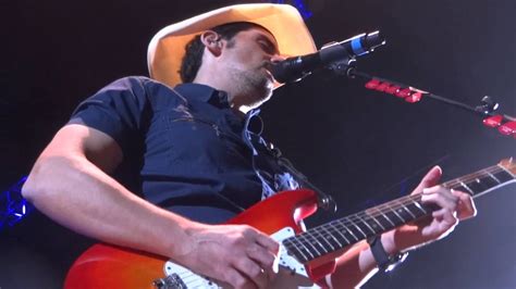 Brad Paisley She´s Everything Youtube