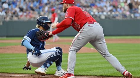 Scorching Angels Try To Keep Rolling Against Royals Flipboard