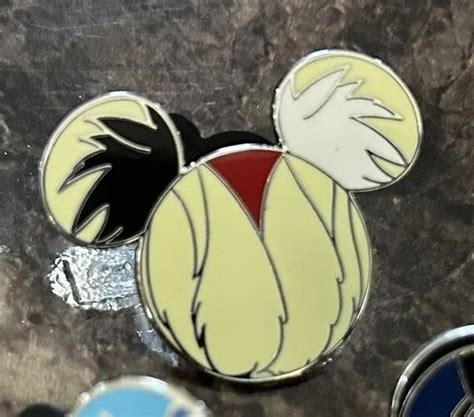 Disney Villains Mickey Mouse Head Icon Mystery Pin Cruella Devil Only