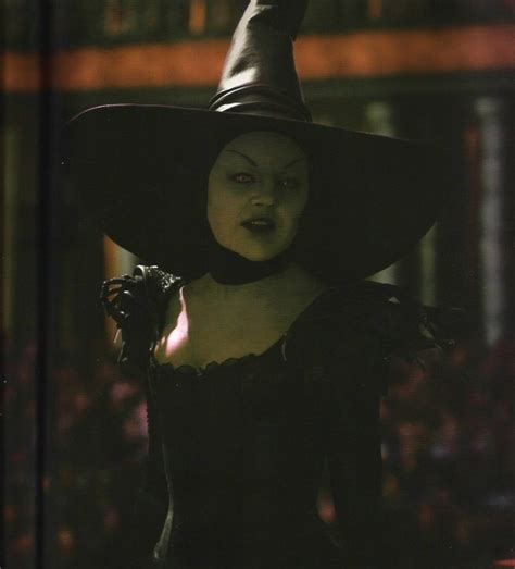 First Look At The Wicked Witch From Oz The Great And Powerful