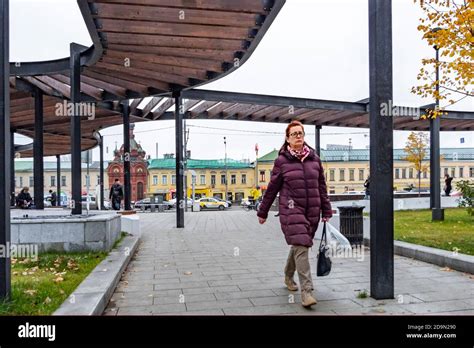 Russia Moscow People Walk In A Street Stock Photo Alamy