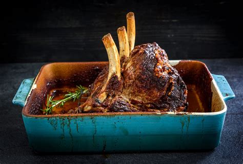 Turn the oven off and, leaving the roast in the oven with the door closed, let the roast sit in the oven for 2 hours. Prime Rib Roast Recipe: The Closed-Oven Method