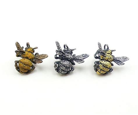 Bumble Bee Lapel Pin The Hexapoda Collection