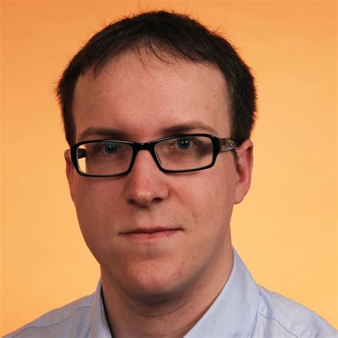 Der maler verbindet ostafrikanische und europäische maltraditionen und themen, die er aus tagespolitischen ereignissen, popkultur, folklore und persönlichen erinnerungen schöpft. Michael Edlhuber - Pädagogischer Fachdienst ...