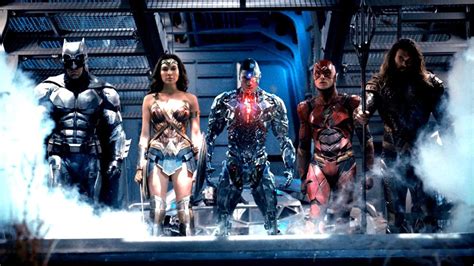 Dc Diehards Declare The Justice League Lineup That Can Single Handedly