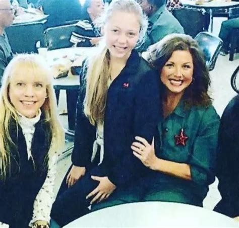 Dance Moms Star Abby Lee Miller Shows Off Weight Loss In Photo From Prison Newshub