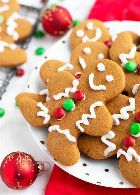 Soft Gingerbread Cookies With Icing 3 Yummy Tummies