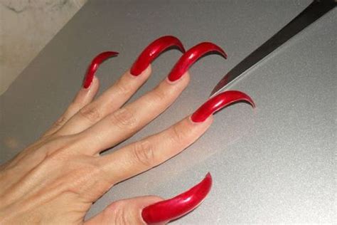 Noir Plaisir’s Real Claw Nails Long Red Nails Curved Nails Long Nails