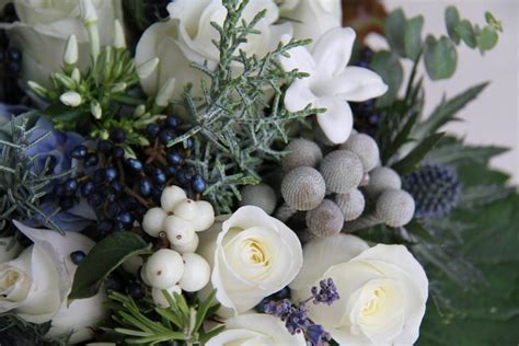 Give your day an especially romantic touch in addition to our standard magical wedding with your civil ceremony at the church. Blue+Winter+Wedding+Flowers | magical frosty wedding ...