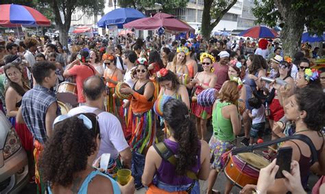 Blocos não oficiais voltam ao centro do Rio nesta sexta feira Mais