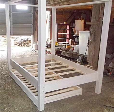 Twin princess style wrought iron metal canopy bed elaborate wrought iron recommended for use with legged bed frame, sold separately mattress sold separatelydimensions: DIY Twin Pallet Wood Canopy Bed | 101 Pallets