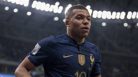 Manchester United Line Up £150m Kylian Mbappe As Cristiano Ronaldo
