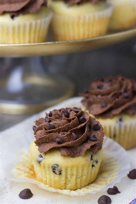 Vanilla Chocolate Chip Cupcakes With Chocolate Buttercream Frosting Veronika S Kitchen