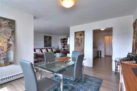 Montreal Downtown Luxurious 2 Bedroom Apartments For Rent At Le Parc
