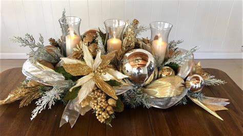 20 Gold Christmas Candle Centerpiece