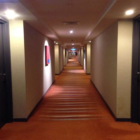Long Hallways At The Parkroyal Melbourne Airport Hotel Melbourne Airport