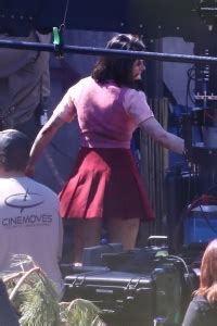 Joey King On The Set Of Bullet Train In Los Angeles 3 3 21 The