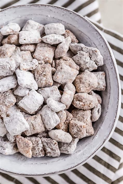 Seal the bag and shake around until the protein powder evenly coats the cereal. Best Puppy Chow Recipe (Original & Mint Versions ...