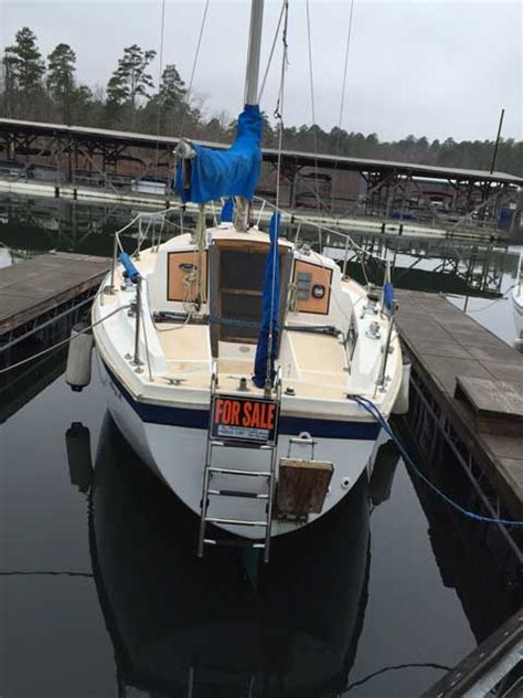 Pearson 28 1976 Lake Degray Arkansas Sailboat For Sale From Sailing
