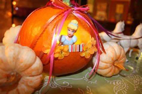10 Famous Pumpkin Carving Ideas For Girls 2023