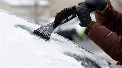 Removing Ice From Your Windshield Can Be Easy If You Do It The Right