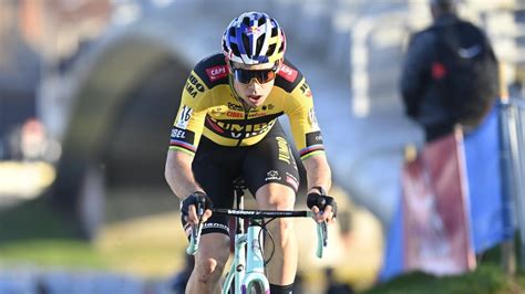 Branded as crelan charles for cyclocross an official team statement reads van aert has decided to unilaterally terminate his contract. Cyclocross : Wout Van Aert 3e à Courtrai pour son retour à ...