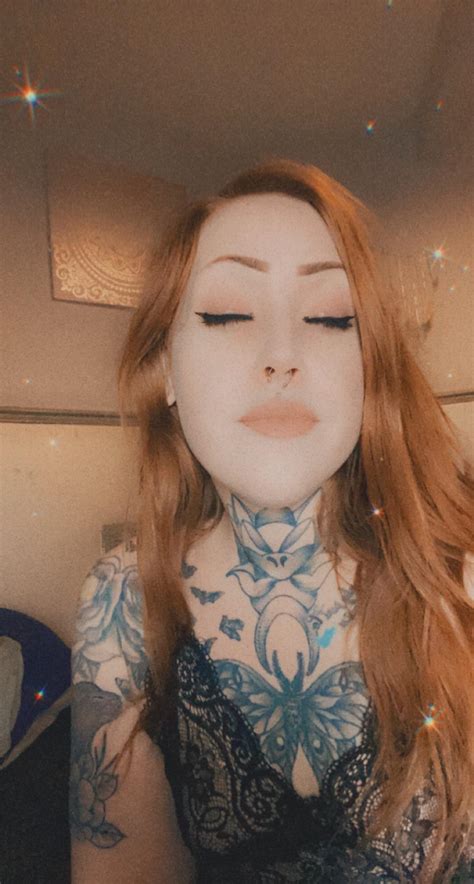 Spooks 😘 Spookygamergf [onlyfans] R Inked Babes