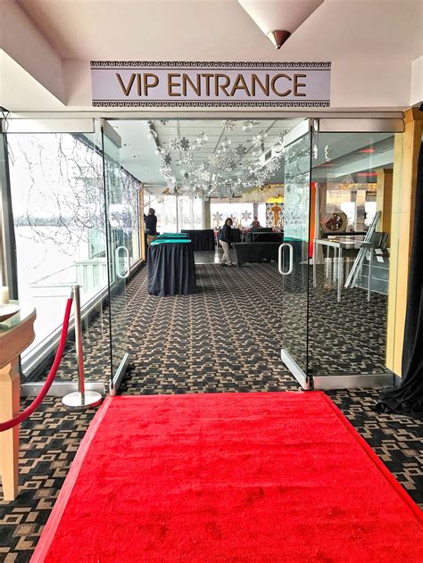Add A Red Carpet For A Hollywood Feel Corporate Events Hollywood